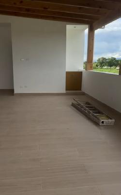 EN VENTA APARTAMENTO PENTHOUSE PROXIMO AEROPUERTO CIBAO