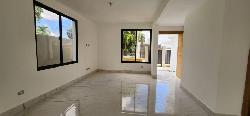 EN VENTA CASA MODERNA EN LAS CARMELITAS, SANTIAGO