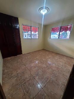  VENTA CASA JARDINES DEL ESTE,  PROX AL HOMS, SANTIAGO