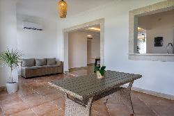 Venta de Apartamentos con Línea Blanca en Punta Cana