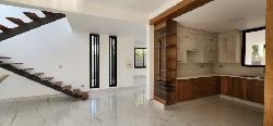 EN VENTA CASA MODERNA EN LAS CARMELITAS, SANTIAGO