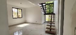 EN VENTA CASA MODERNA EN LAS CARMELITAS, SANTIAGO