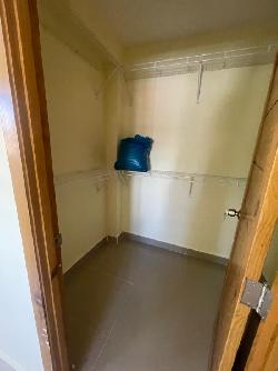 EN ALQUILER APARTAMENTO EN Ave. ESTRELLA SAHDALA 