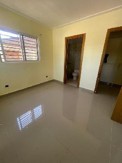 EN ALQUILER APARTAMENTO EN Ave. ESTRELLA SAHDALA 