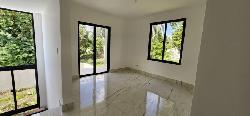 EN VENTA CASA MODERNA EN LAS CARMELITAS, SANTIAGO