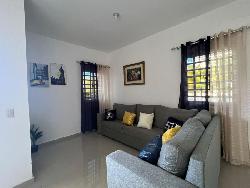 EN VENTA CASA CON PISCINA EN RESIDENCIAL ,PUERTO PLATA