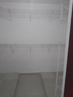 Apartamento en alquiler amueblado en Bella Vista