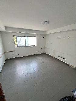 Casa comercial en Alquiler en El Millon