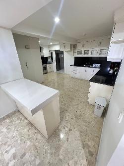 Apartamento en Venta de 3 habitaciones en Bella Vista