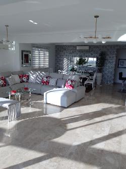 Apartamento en venta amueblado en los Cacicazgos