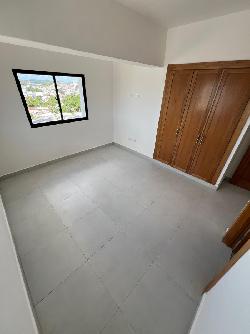 Apartamento en Venta y Alquiler en el Julieta Morales 