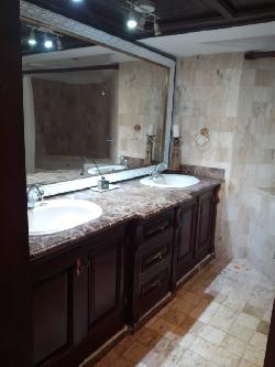 En Renta Elegante Apartamento Amueblado Sector La Julia