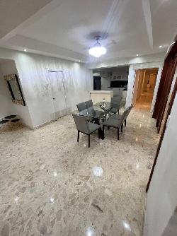 Apartamento en Venta de 3 habitaciones en Bella Vista