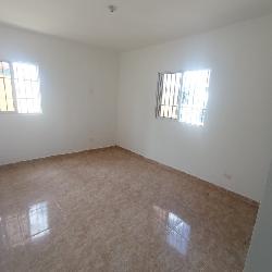 Apartamento en Alquiler en Residencial Regina S D Este