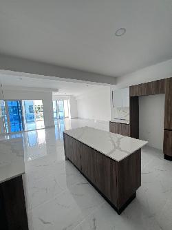 Apartamento en Alquiler en Bella Vista 3 habitaciones