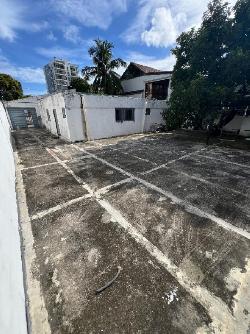 Casa comercial en Alquiler en El Millon