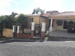 Casa en Venta en Arroyo Manzano