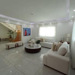 Casa en Venta con Patio en Prado Oriental, S.D.E.