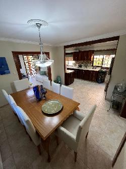 Casa Amueblada en Alquiler en Altos de Arroyo Hondo III