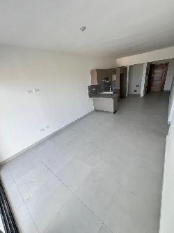 Apartamento en Venta y Alquiler en el Julieta Morales 