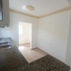 Apartamento en Alquiler en Residencial Regina S D Este