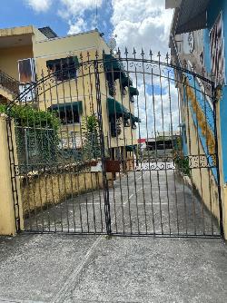 Edificio Residencial en Venta en Hainamosa