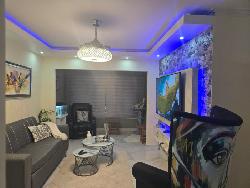 Hermoso apartamento en un 1er piso, en La Monumental