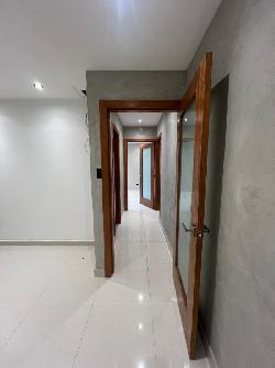 Renta Local Comercial Primer Nivel Miraflores.