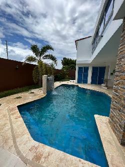 Espectacular Casa en Venta en Villa Gonzalez, Santiago 