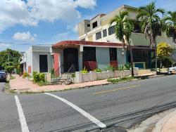 Venta de Local Comercial en Gazcue próximo al palacio