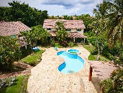VIlla en Venta y Alquiler en Metro Country Club