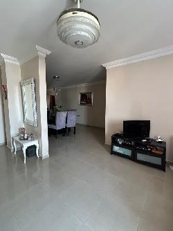 Venta de Apartamento en Evaristo Morales 