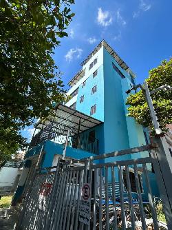 SE VENDE O SE ALQUILA EDIFICIO DE 7 NIVELES GAZCUE