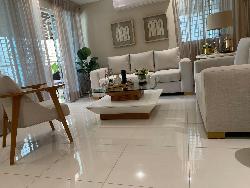  Apartamento Amueblado en Alquiler en Evaristo Morales