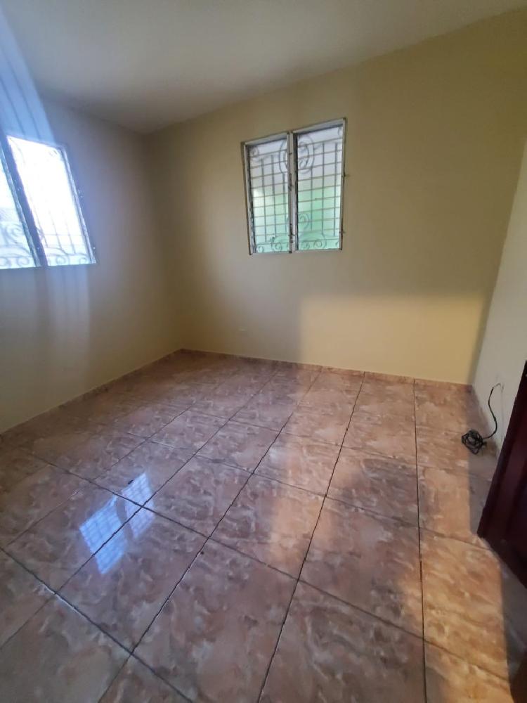  VENTA CASA JARDINES DEL ESTE,  PROX AL HOMS, SANTIAGO