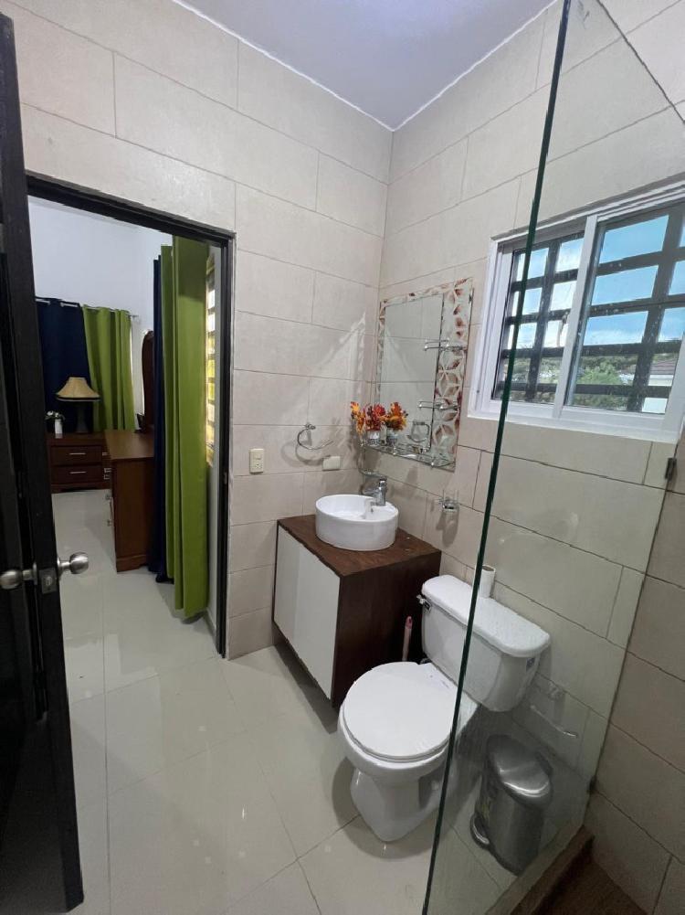 EN VENTA CASA CON PISCINA EN RESIDENCIAL ,PUERTO PLATA