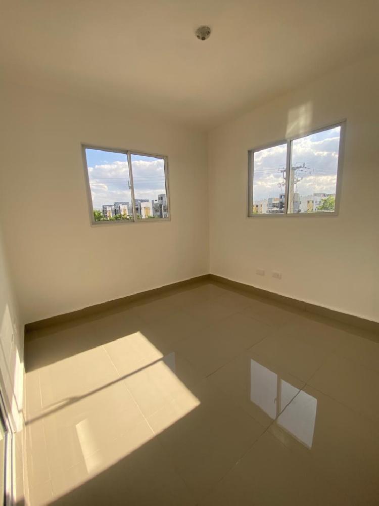 EN ALQUILER APARTAMENTO RESIDENCIAL AROMAS DEL PARQUE