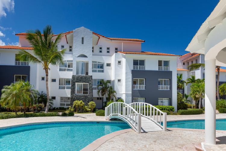 Venta de Apartamentos con Línea Blanca en Punta Cana