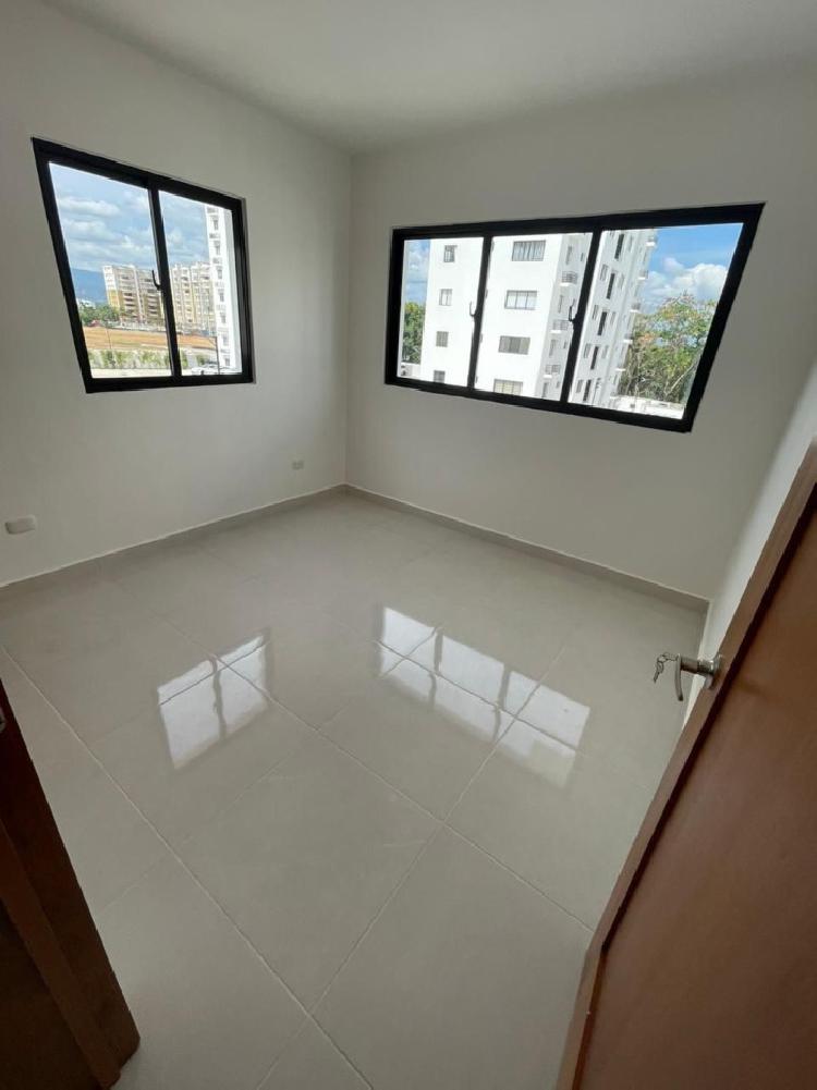 EN VENTA APARTAMENTO  A POCOS METROS DEL HOMS 