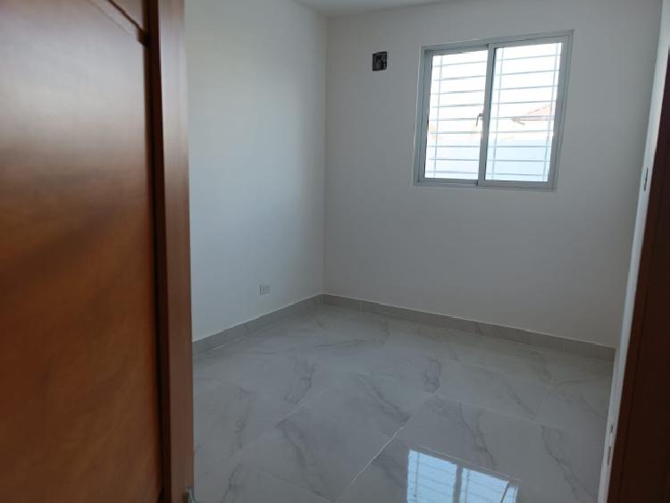 EN VENTA APARTAMENTO PENTHOUSE PROXIMO AEROPUERTO CIBAO