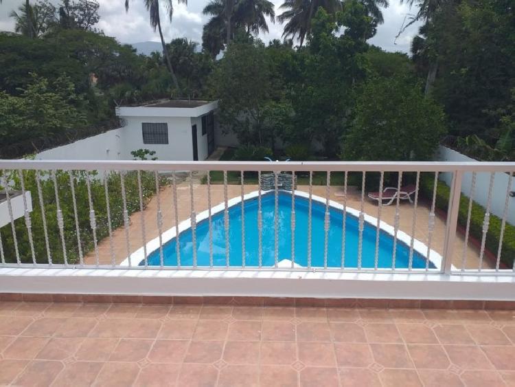 Vendo Casa con piscina en el Dorado II Santiago, RD.
