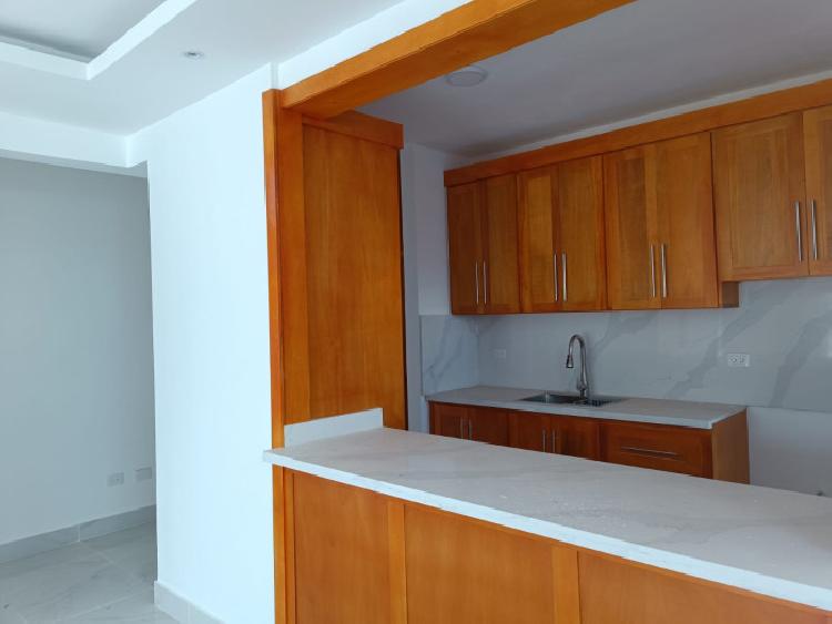 EN VENTA APARTAMENTO PENTHOUSE PROXIMO AEROPUERTO CIBAO