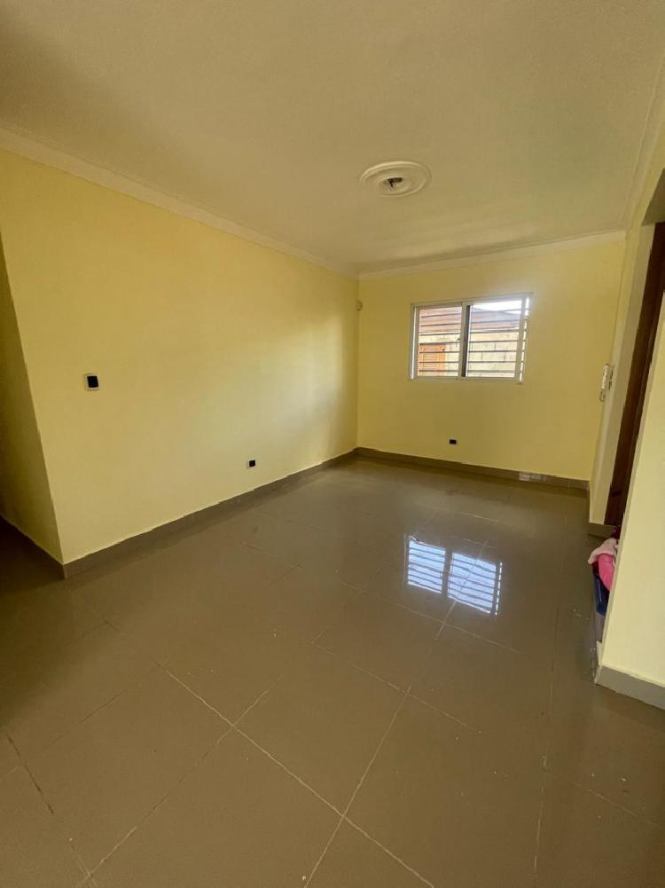 EN ALQUILER APARTAMENTO EN Ave. ESTRELLA SAHDALA 