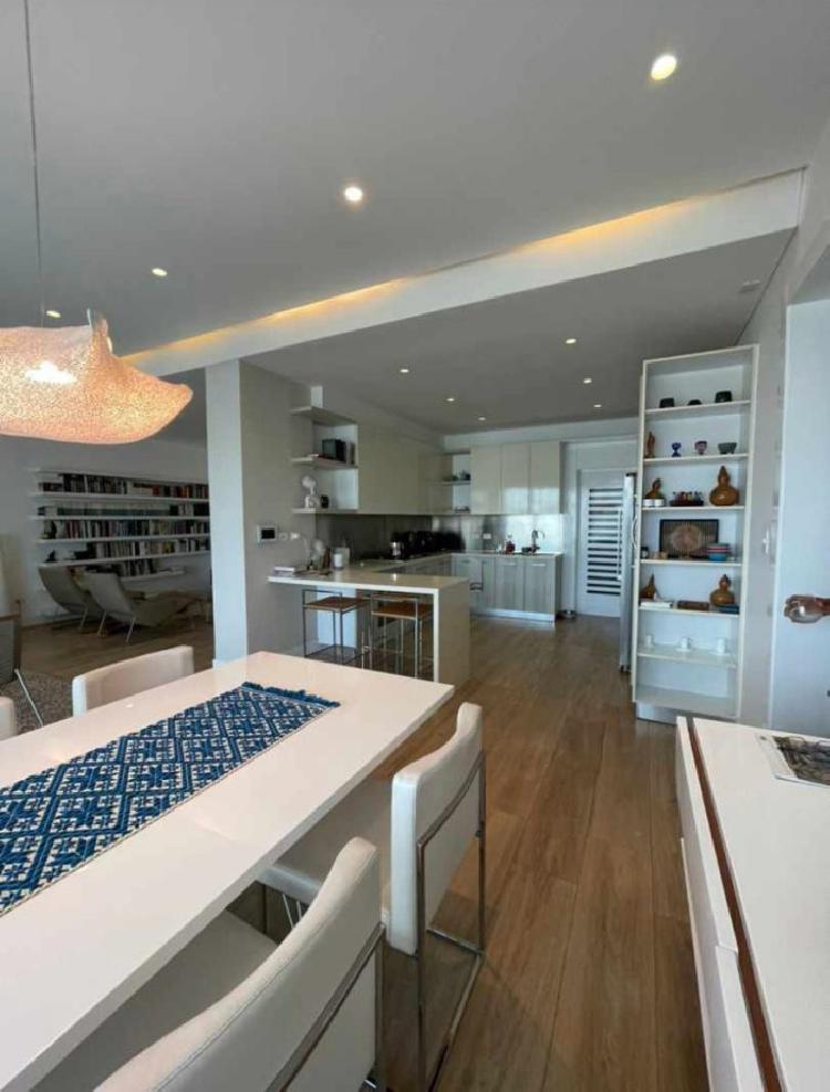 EN ALQUILER APARTAMENTO EN LOS CERROS DE GURABO