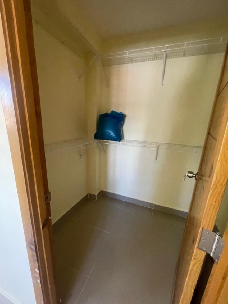 EN ALQUILER APARTAMENTO EN Ave. ESTRELLA SAHDALA 