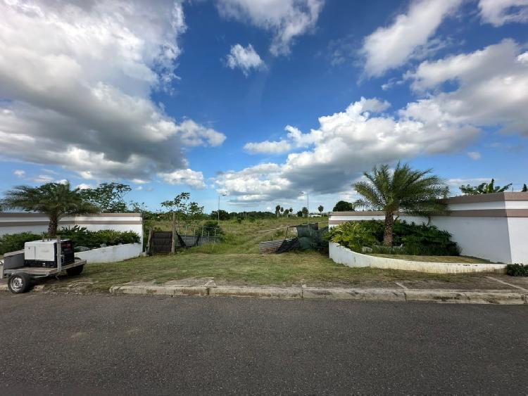 Venta de Solares  proyecto cerrado Puñal Santiago