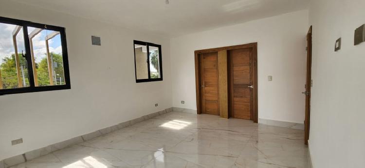 EN VENTA CASA MODERNA EN LAS CARMELITAS, SANTIAGO