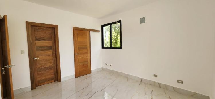 EN VENTA CASA MODERNA EN LAS CARMELITAS, SANTIAGO