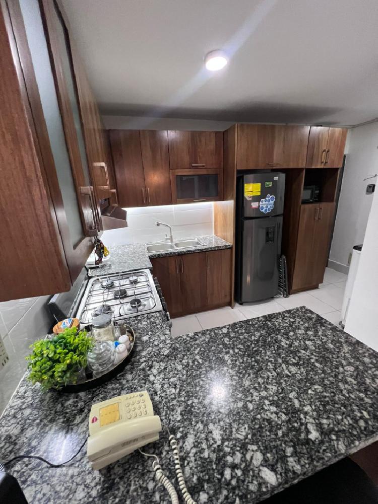 Venta de 1er nivel amueblado en Torre Real VI EL Retiro