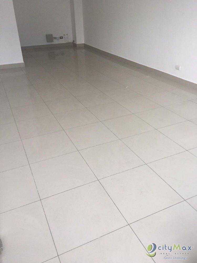 Local Comercial en Alquiler en el Julieta 2do nivel